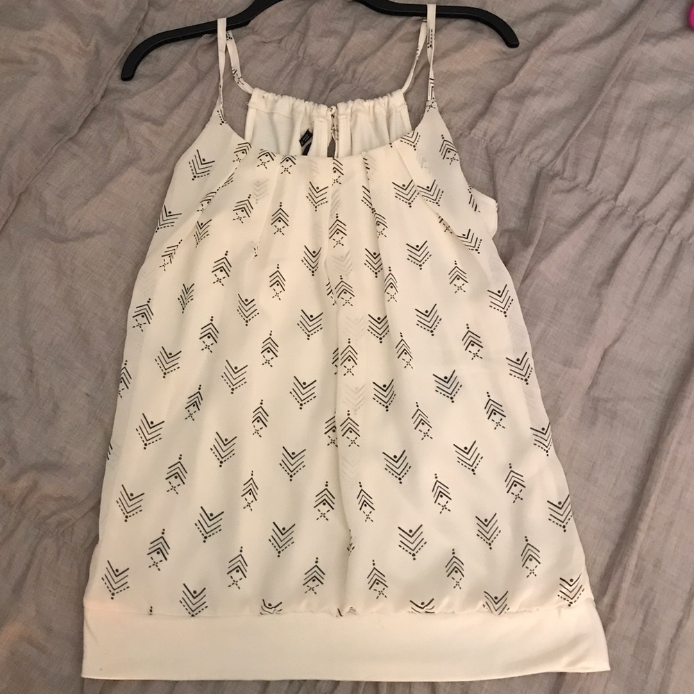 Arrow Chiffon Top