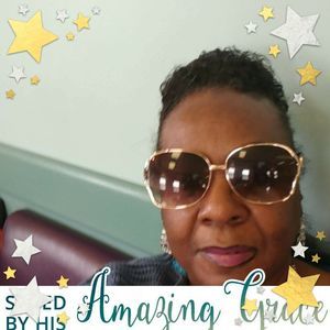 Meet your Posher, Loraine