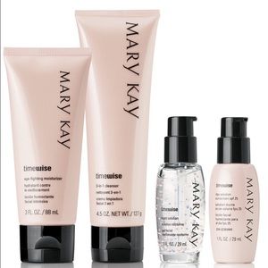 Mary Kay Miracle Set for Comb/Oily Skin!