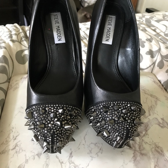 Steve Madden heels - Picture 1 of 2