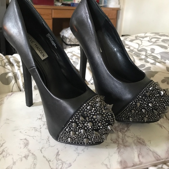 Steve Madden heels - Picture 2 of 2