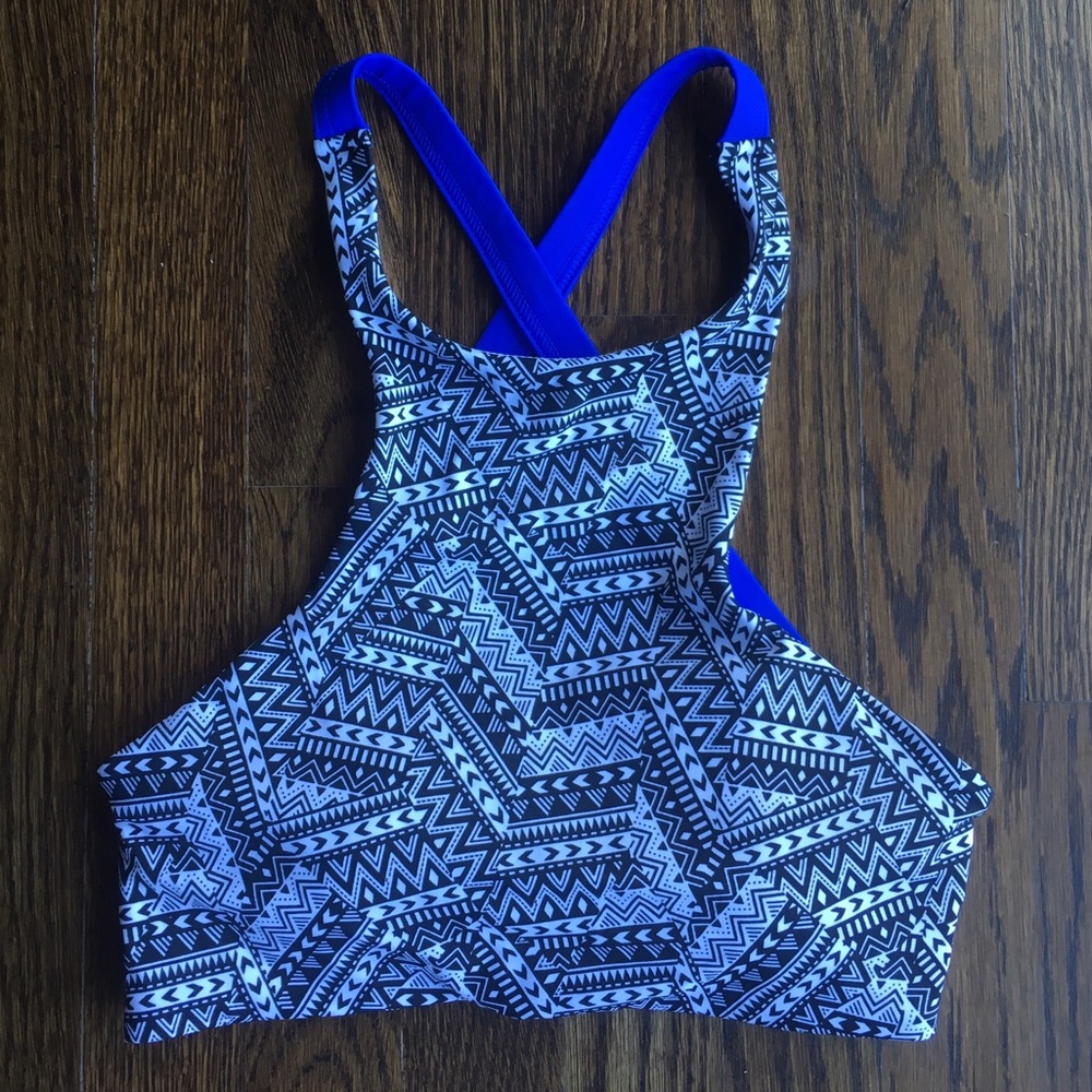 NWOT Pink/VS Swimsuit Top