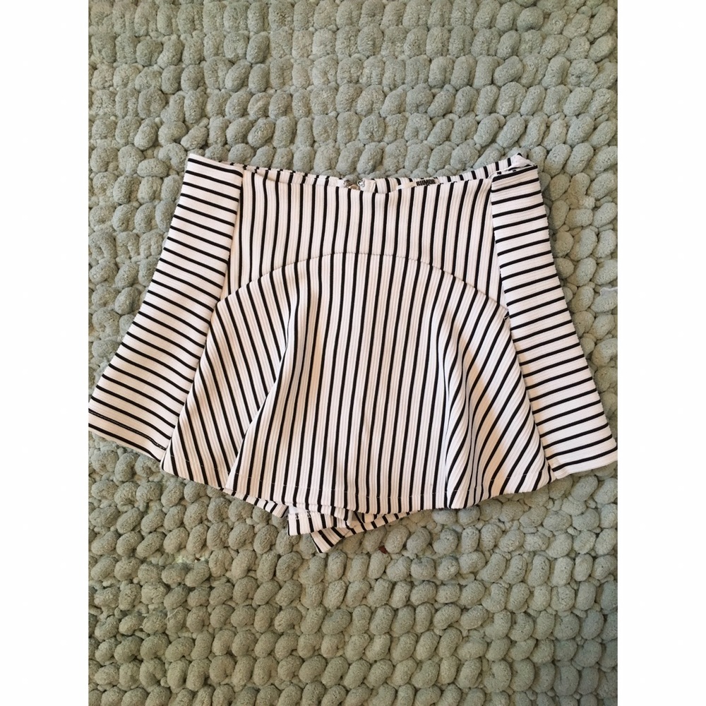 Lf Striped Skirt Skort