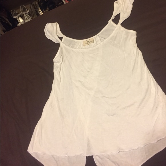 Top - Picture 1 of 2