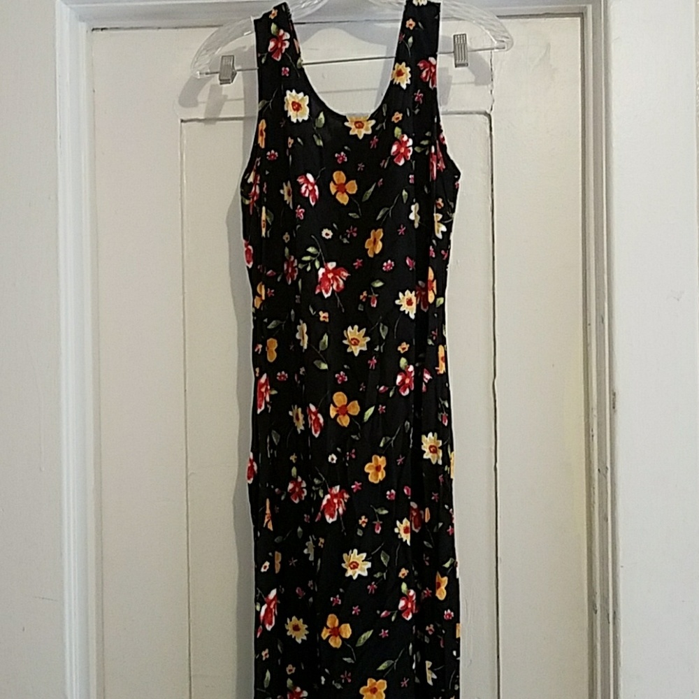 Beautiful vintage dress,size 10.