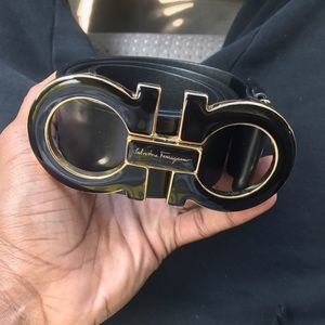 100% Authentic Ferragamo Black and Gold belt