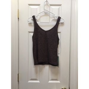 Burgundy basic tank top