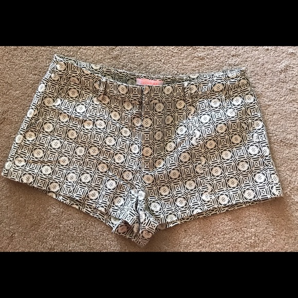 J. Crew Pants - Lulumari high waisted printed white/grey shorts