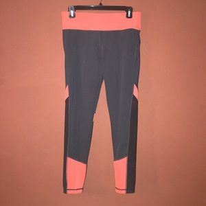 ✨Adidas✨NWT Climalite Crop Leggings with Mesh