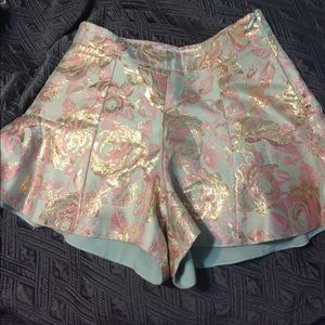 endless Rose beautiful shorts
