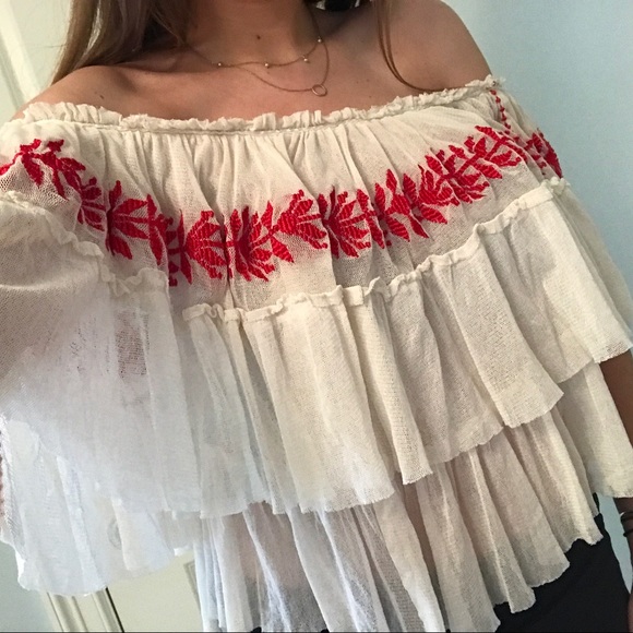Free people off the shoulder top - Picture 1 of 2