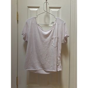 White basic top with pocket