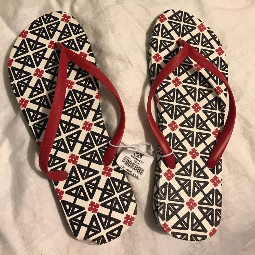 Old Navy Flip Flops Size 9 New