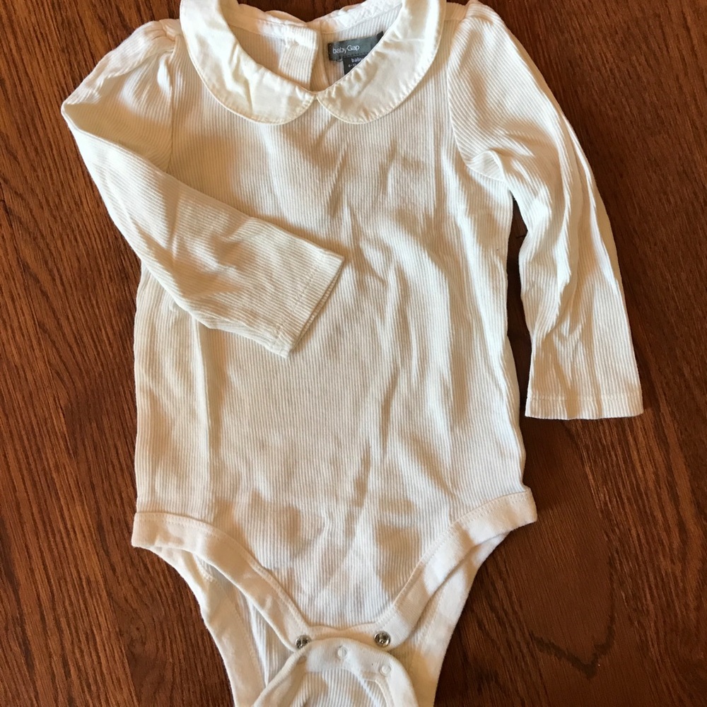 BabyGap 6-12 Months, Peter Pan Collared Shirt