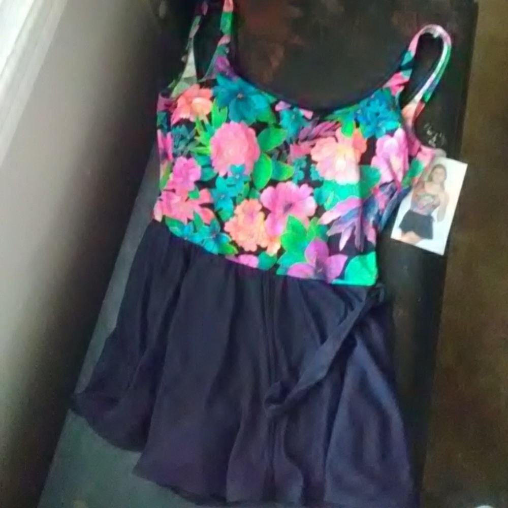 BNWT vintage swimsuit! By active spirit