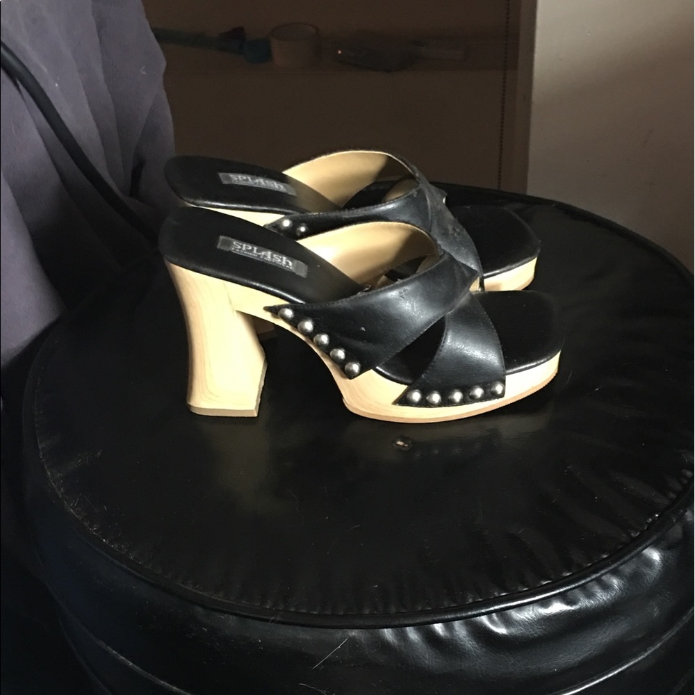 Wooden heel platform sandals