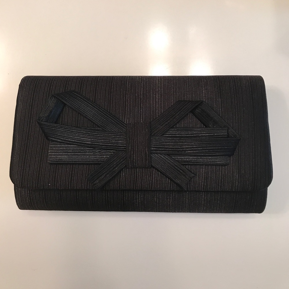 NWT black clutch