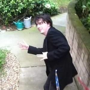 Meet your Posher, Chris