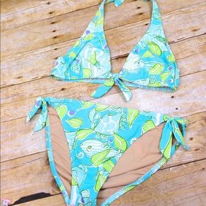 Lilly Pulitzer 2 piece swimsuit size 6