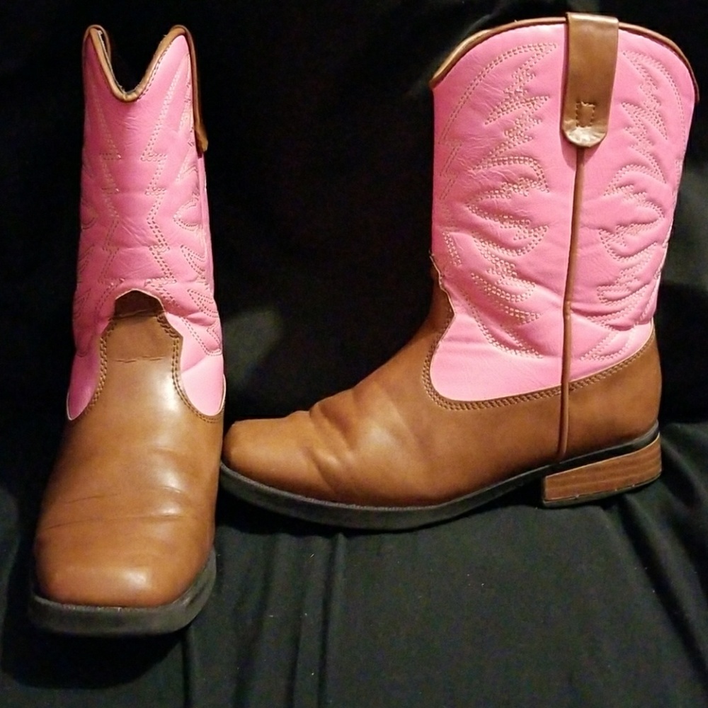 Girl cowboy boots