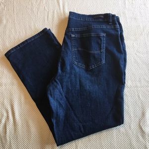 🔥SOLD🔥Riders By Lee 18M Relaxed Jean 100% Cotton