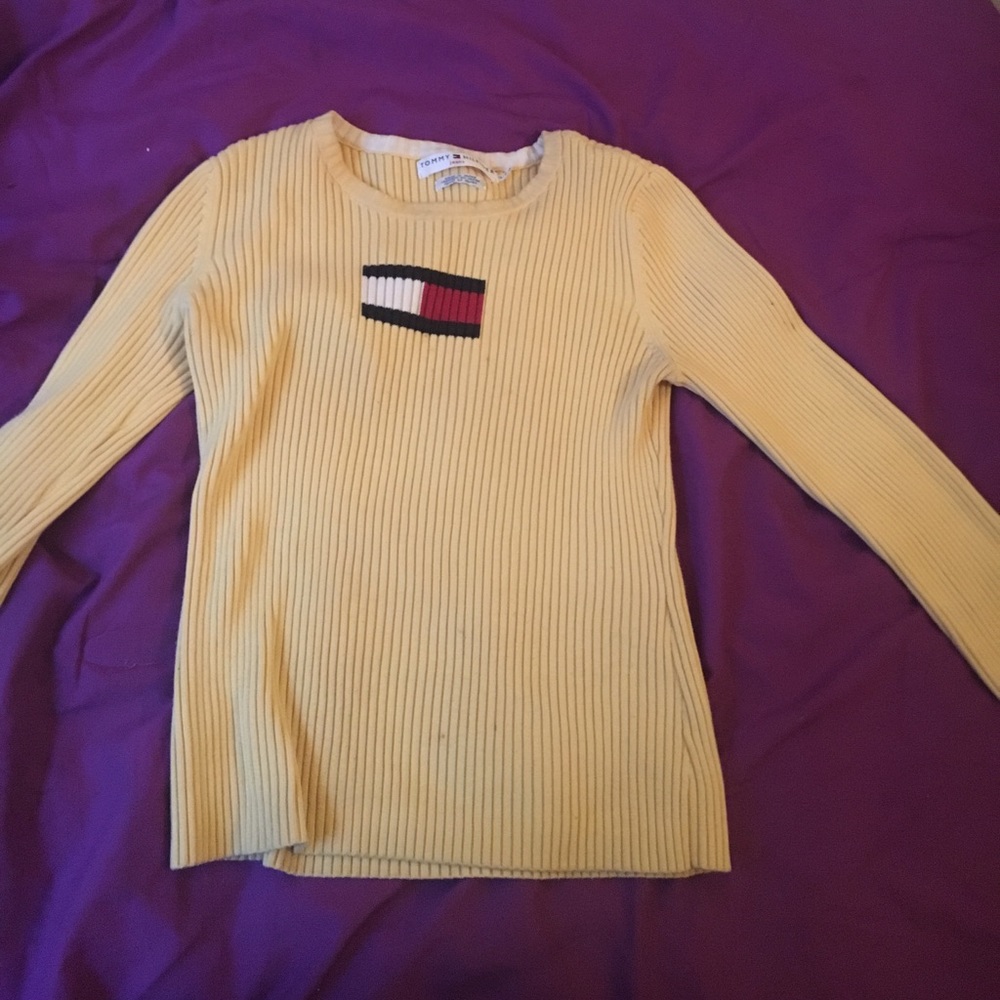 Yellow sweater