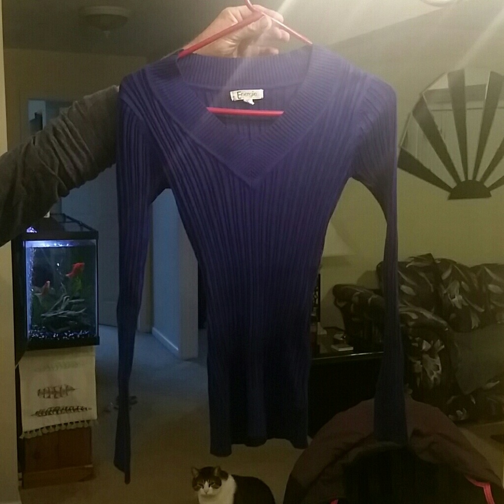 Blouse - Picture 2 of 3