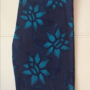 ✨LULAROE NWT OS LEGGINGS✨