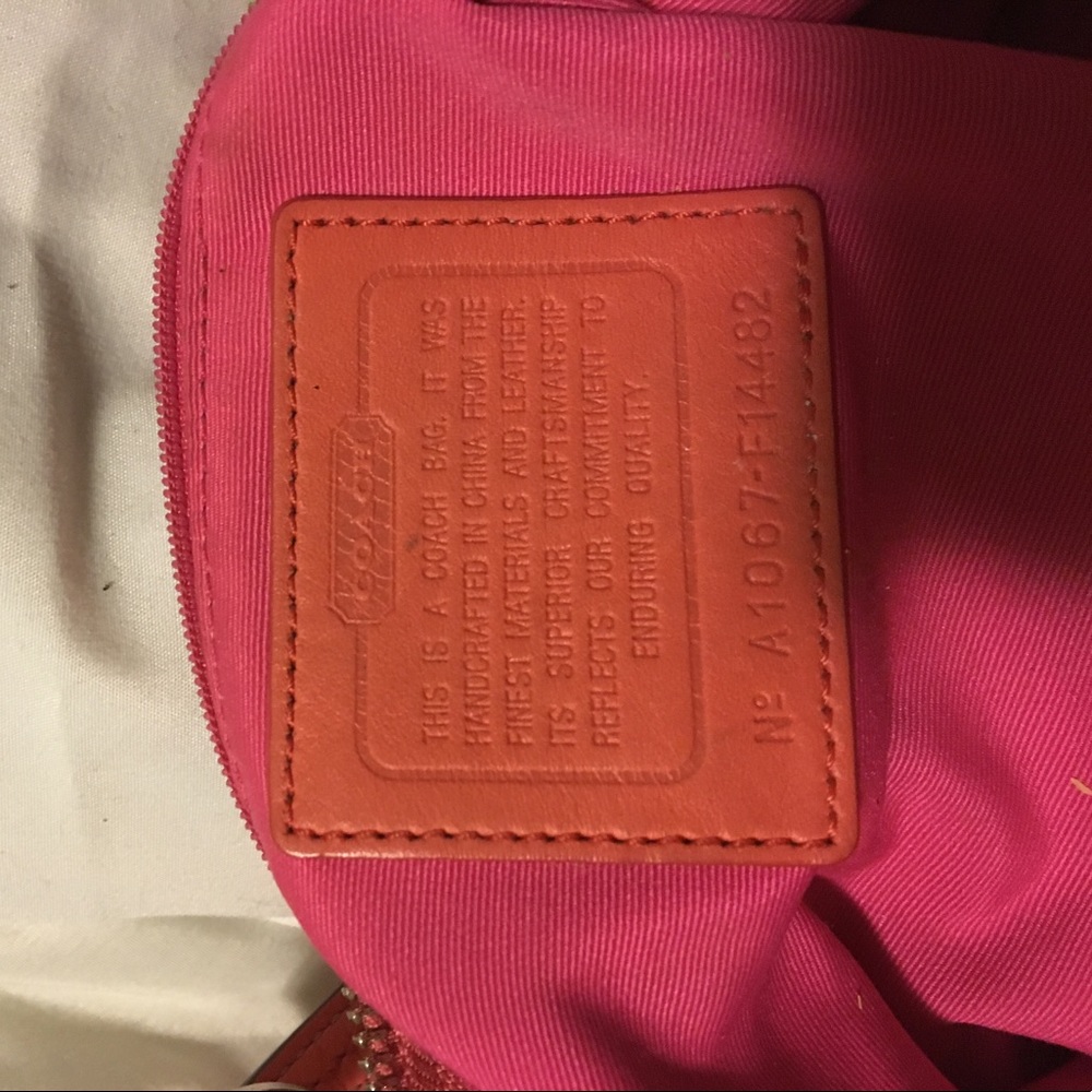 Coach purse - Picture 2 of 7