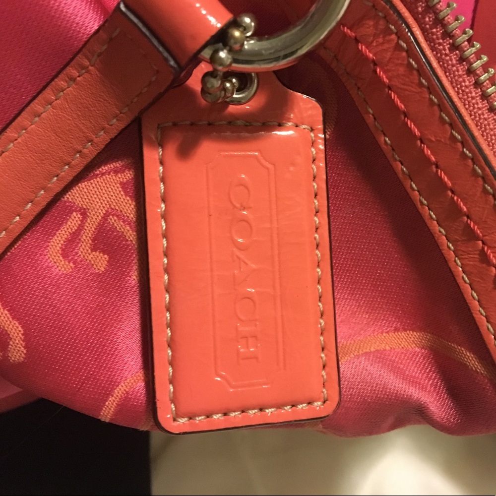 Coach purse - Picture 3 of 7