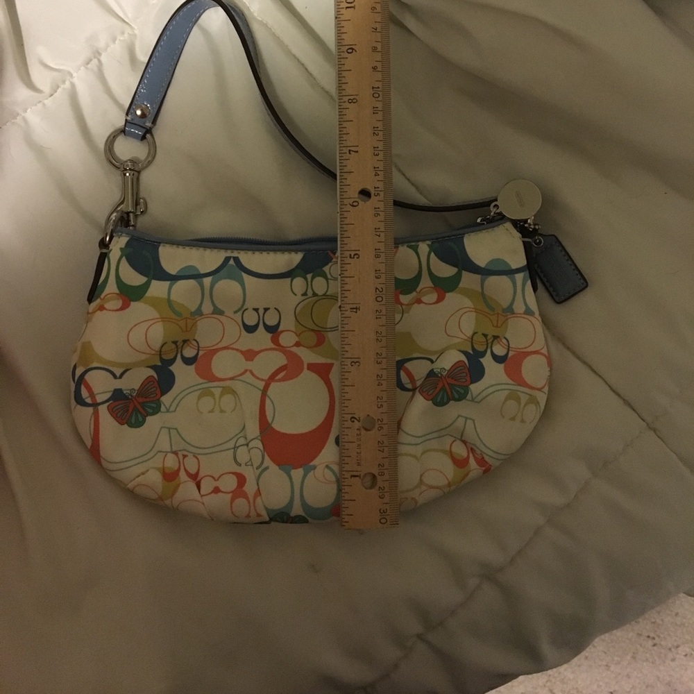 NWOT Small coach purse - Picture 5 of 5