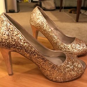 Gold Glitter Heels Size 9