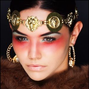 Bebe chain belt & earrings sold together