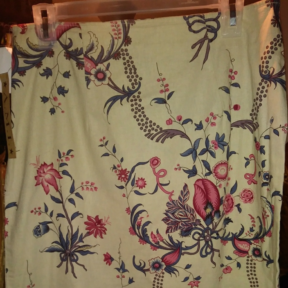 Brand New Beautiful Skirt