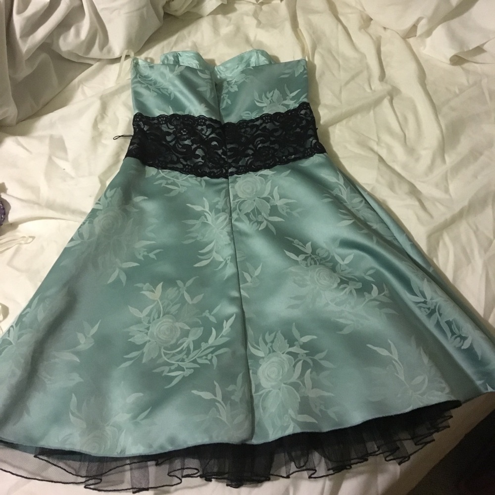 Mint and black dress - Picture 2 of 2