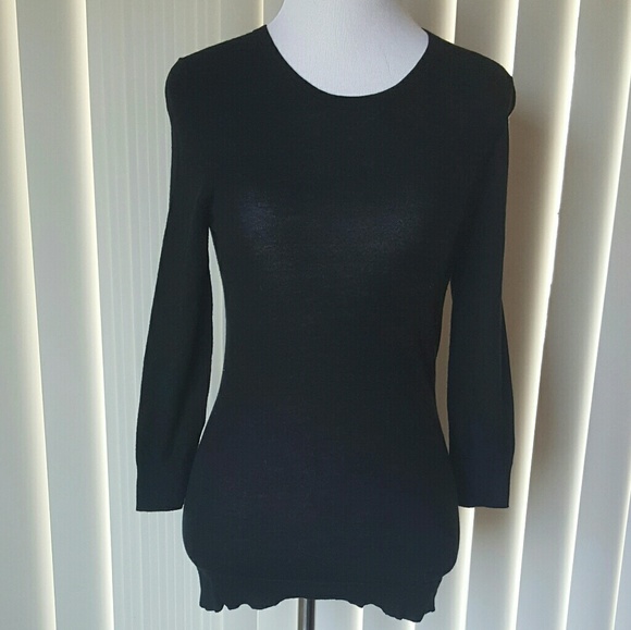 GAP Soft Black Sweater Size XS - Picture 2 of 7