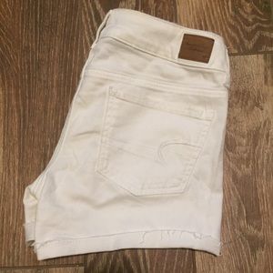 American Eagle white jean shorts, never worn