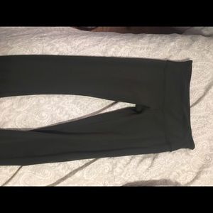 lululemon wunder under hunter green RARE