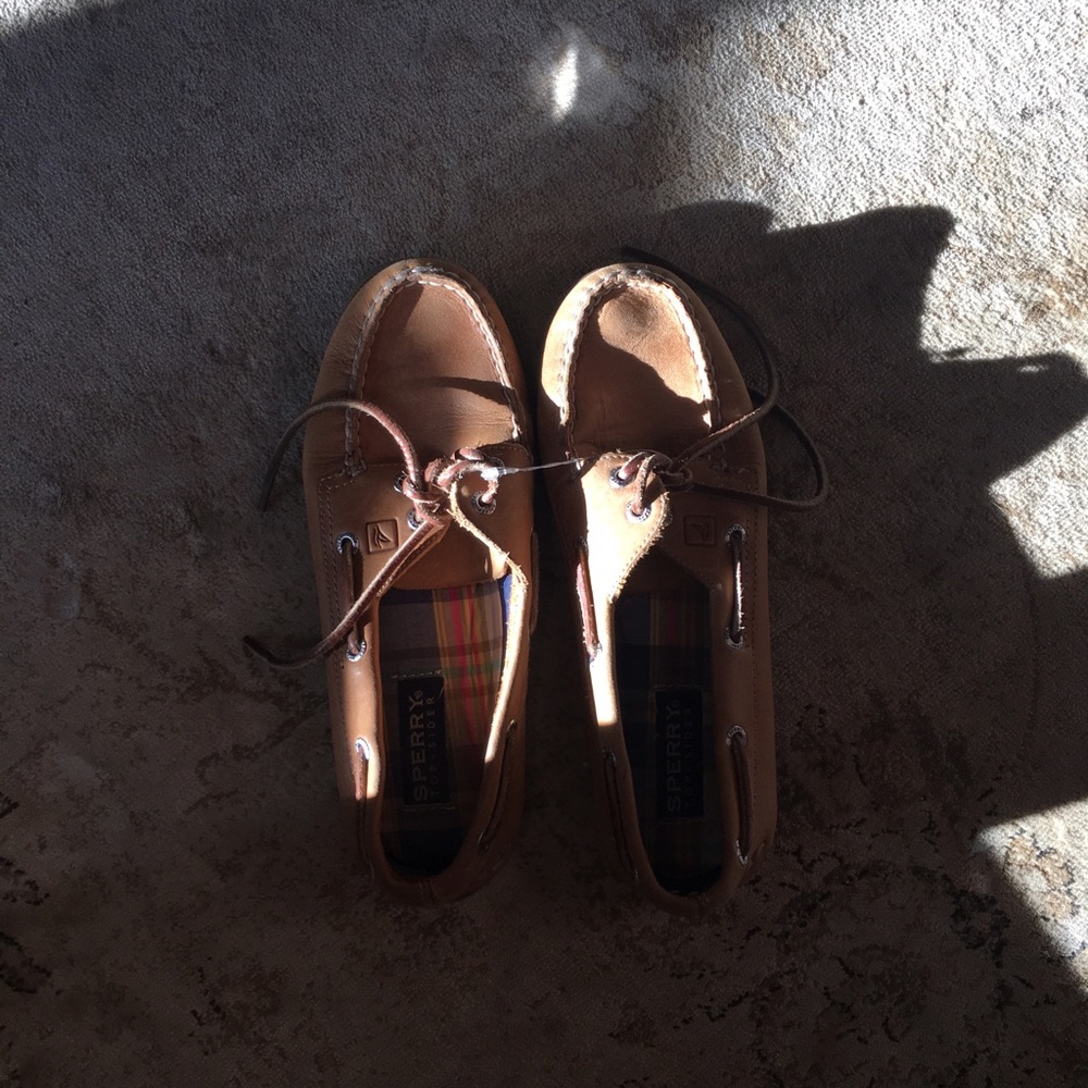 Authentic Sperry Original 2-Eye Boat Shoe