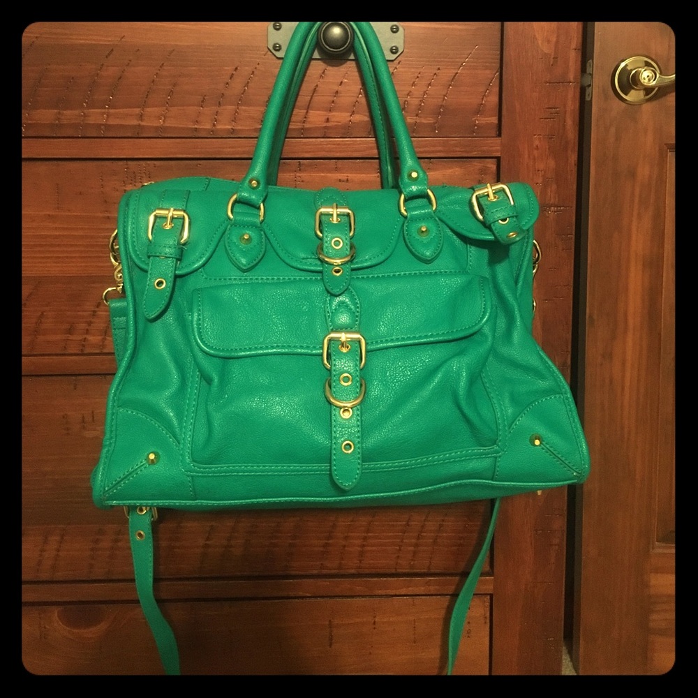 Jessica Simpson cross-body bag.