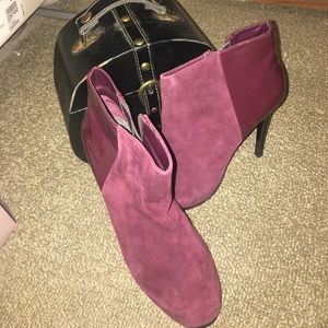 Brand new burgundy heal booties!! Patten leather.