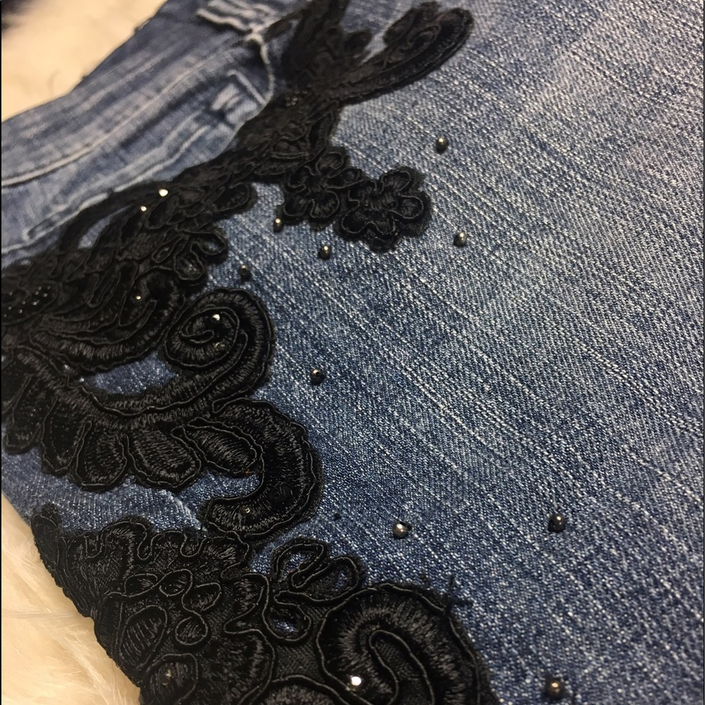 White House Black Market | Blue Flower Jeans