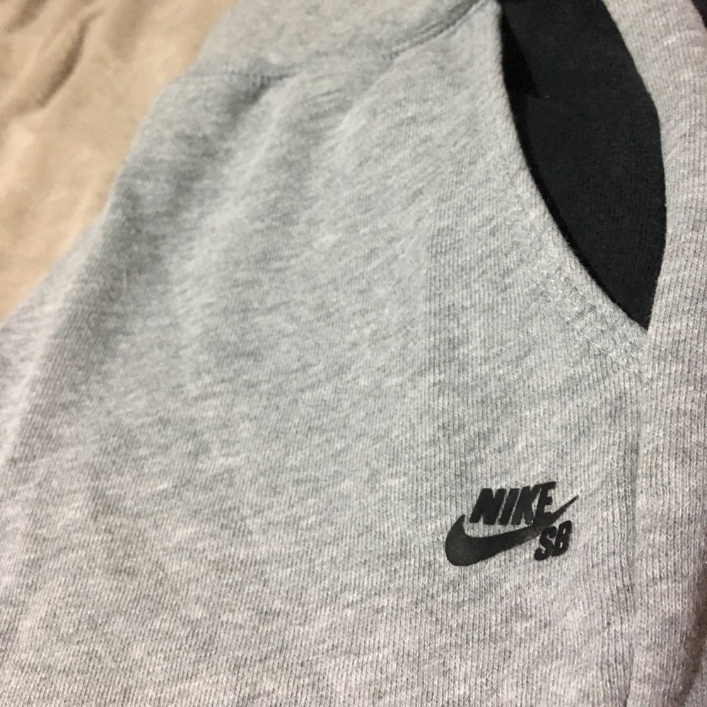 YOUTH Nike SB joggers