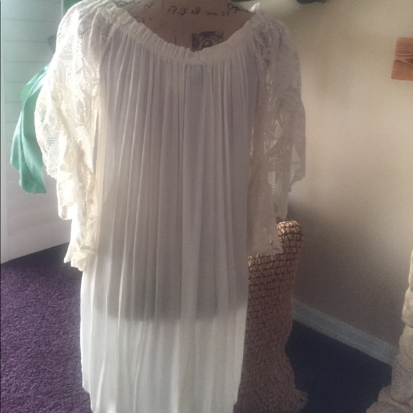 Fashion Fu Off Shoulder Dress NWT - Picture 2 of 6