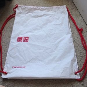 💕Uniqlo drawstring backpa