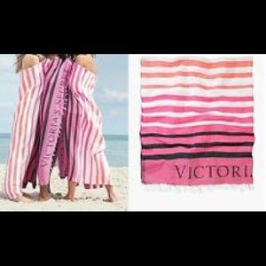 Victoria Secret blanket NWT