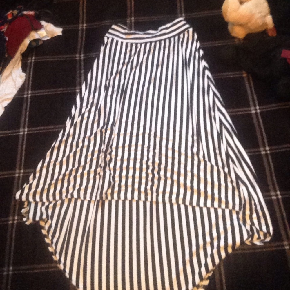 Bobeau Hi-Lo striped skirt