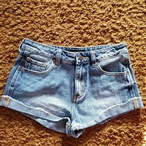 ❌SOLD❌Kendall & Kyle shorts