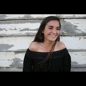Meet your Posher, Kaylie