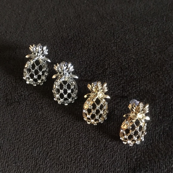 LAST ONE Silver Pineapple Earrings w/ Rhinestones - Picture 3 of 5